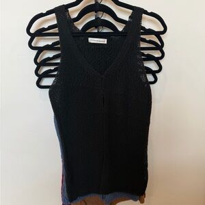 Black Sleeveless Knit Top w/ 3 clasps in front